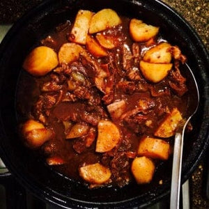 Short Ribs With Potatoes and Onions