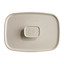 Emile Henry USA The Right Dish Medium Rectangular Baker Lid The Right Dish Medium Rectangular Baker Lid Lid Emile Henry USA Clay  Product Image 5