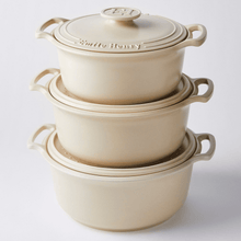 Emile Henry USA SUBLIME 4 qt. Round Dutch Oven SUBLIME 4 qt. Round Dutch Oven Cookware Emile Henry USA 4 qt. = Creme Product Image 9