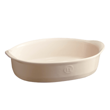 Emile Henry USA 'The Right Dish' Oval Oven Dish 'The Right Dish' Oval Oven Dish Bakeware Emile Henry = Clay Product Image 1