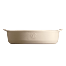 Emile Henry USA 'The Right Dish' Oval Oven Dish 'The Right Dish' Oval Oven Dish Bakeware Emile Henry = Clay Product Image 5