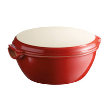 Emile Henry USA Modern Bread Cloche Modern Bread Cloche Bakeware Emile Henry = Burgundy Product Image 4