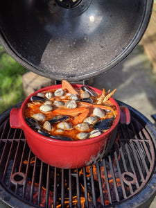 Emile Henry USA Round Dutch Oven Round Dutch Oven Cookware Emile Henry USA = Burgundy