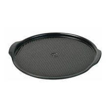 Emile Henry USA Ridged Pizza Stone Pizza Stone Specialized Tools Emile Henry USA = Charcoal Product Image 2